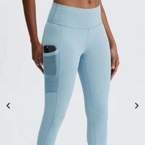 On-The-Go High-Waisted Stormy Legging (Womens M)